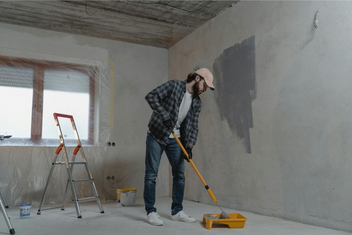 Damp Proof Paint: What Is It & How It Works
